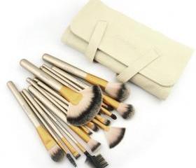 High Quality 18 Pcs Professional Beauty Makeup Brush Set with Bag